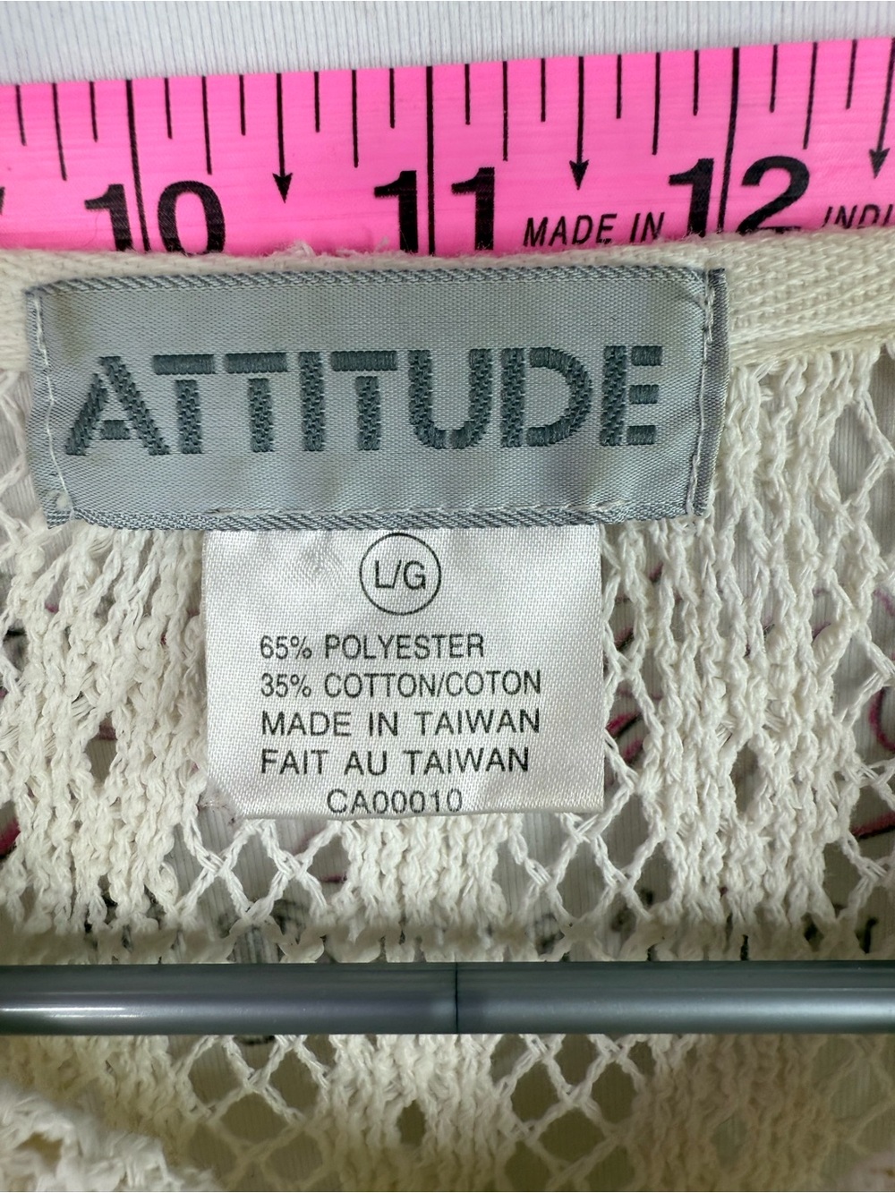 Attitude cardigan vintage white Cream Crochet Button-Front Cardigan knit - Picture 9 of 13
